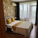 Lighthouse Golf & * Balchik