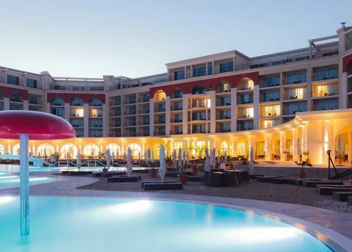 Lighthouse Golf & * Balchik